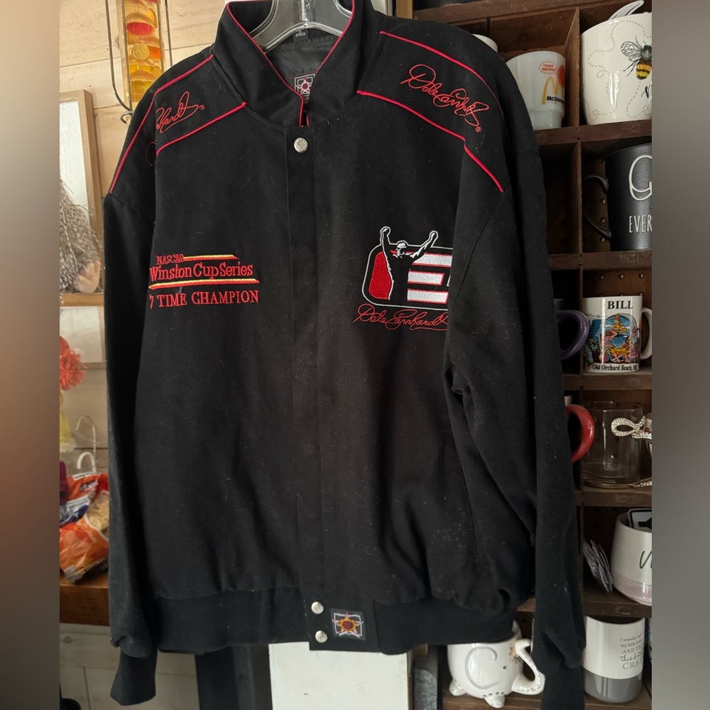 Dale Earnhardt 7 Time Winston Cup Champion Mens JH Design Jacket Black XL NWT
